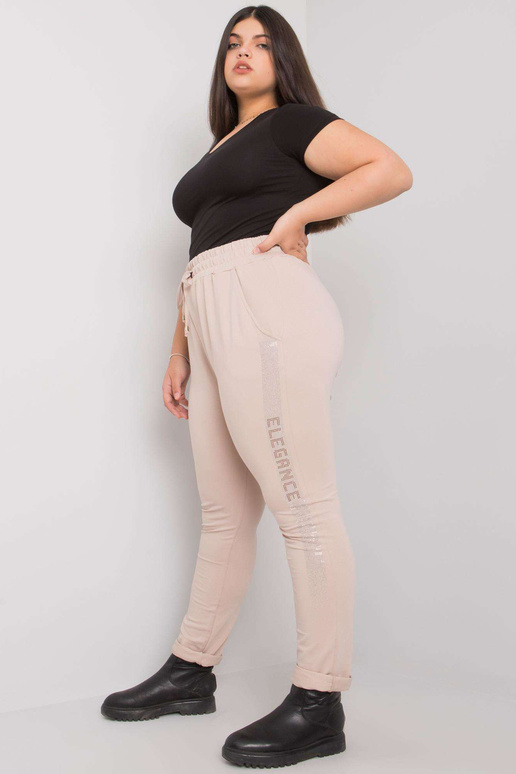 Smėlio spalvos plius dydžio sportinės...