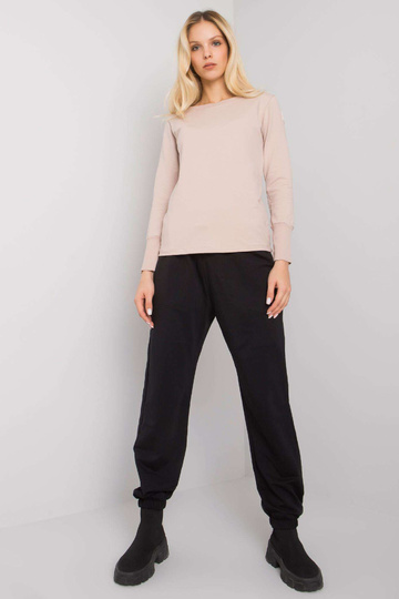 Juodos ir smėlio spalvos... 2