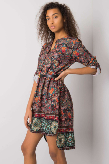 Juoda raštuota suknelė su... 2