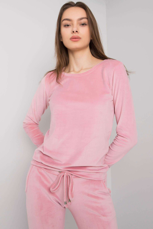 Šviesiai rožinio veliūro rinkinys...