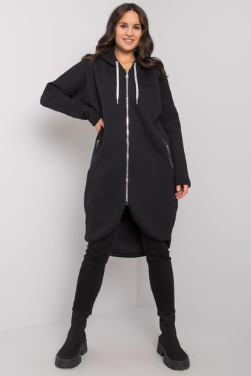 Juodas ilgas megztinis...