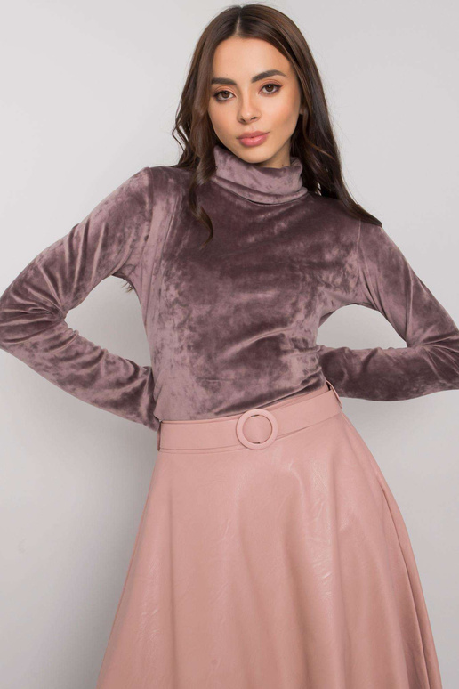 Smėlio spalvos veliūrinė palaidinė su... Smėlio spalvos veliūrinė palaidinė su...