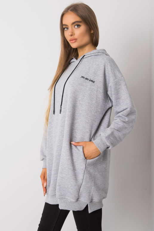 Pilkos spalvos melanžinės spalvos...