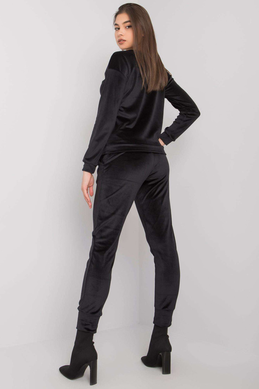 Juodas Tampa veliūrinis rinkinys