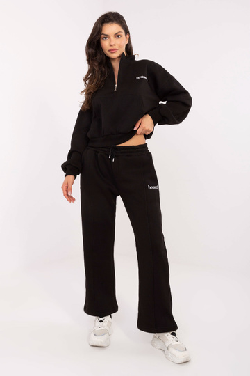 Juodas dviejų dalių... 2