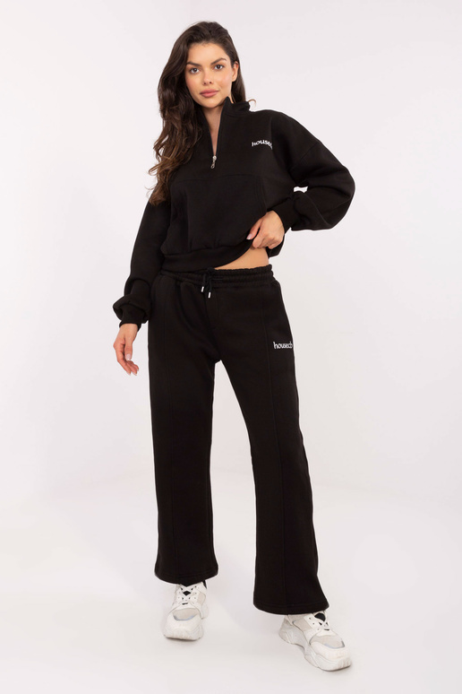 Juodas dviejų dalių rinkinys Jasalina