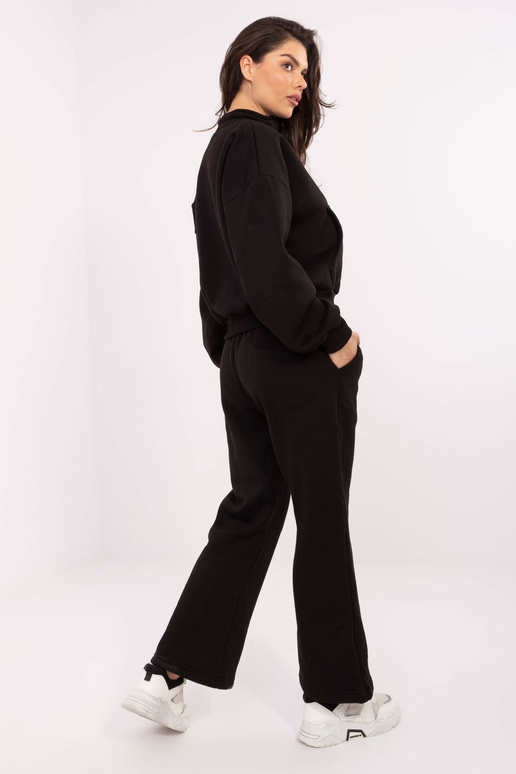 Juodas dviejų dalių rinkinys Jasalina