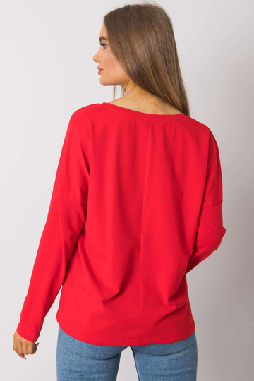 Raudona palaidinė ilgomis...