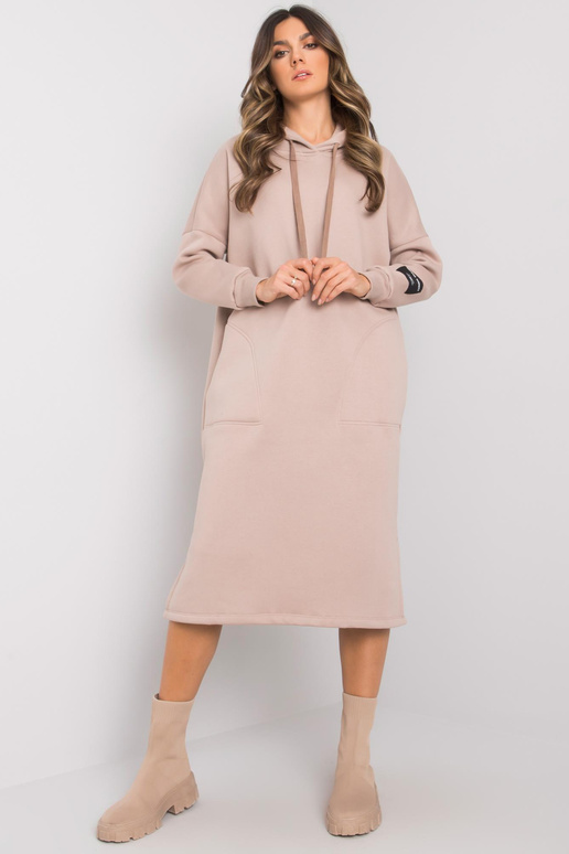 Tamsiai smėlio spalvos megztinis...