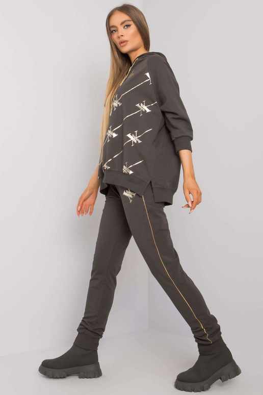 Tamsios chaki spalvos dviejų dalių...