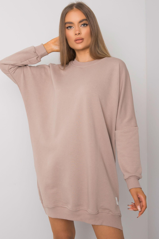 Tamsiai smėlio spalvos megztinis... Tamsiai smėlio spalvos megztinis...