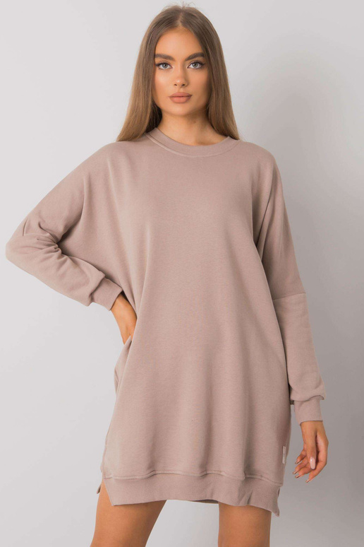 Tamsiai smėlio spalvos megztinis... Tamsiai smėlio spalvos megztinis...