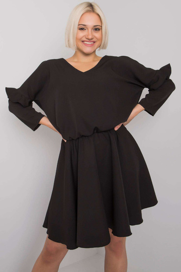 Juoda suknelė su raukšlėmis... 2