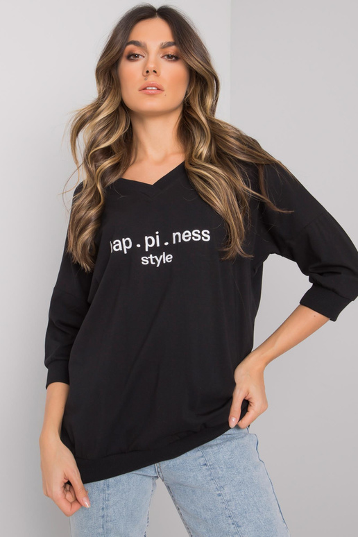 Juodas megztinis su užrašu Jolanda... Juodas megztinis su užrašu Jolanda...