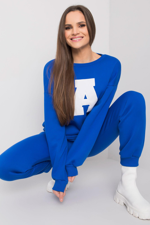 Tamsiai mėlynas dviejų dalių rinkinys...