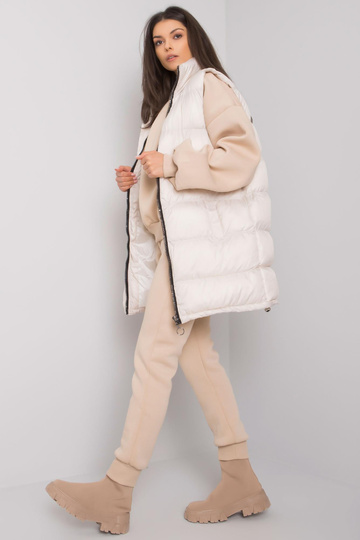 Smėlio spalvos komplektas... 2