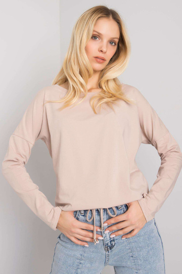 Carla šviesiai smėlio... 2