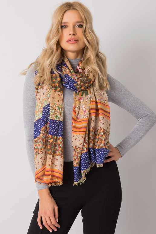 Tamsiai smėlio spalvos mėlynos...