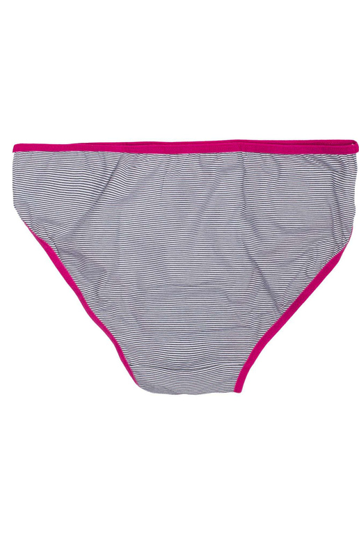 Baltos ir tamsiai rožinės spalvos...