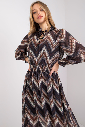 Juoda suknelė su Santorini...