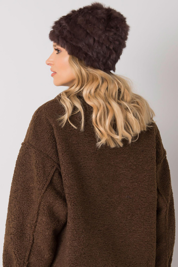 Tamsiai rudos spalvos...