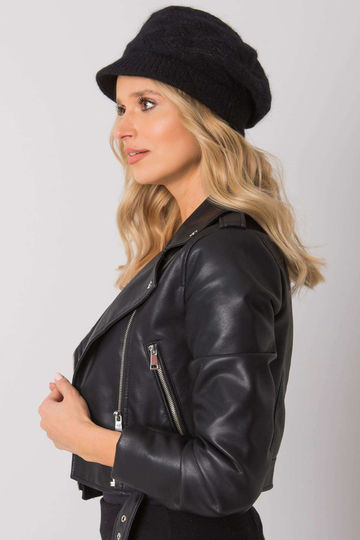 Juoda žieminė beisbolo kepurė Juoda žieminė beisbolo kepurė