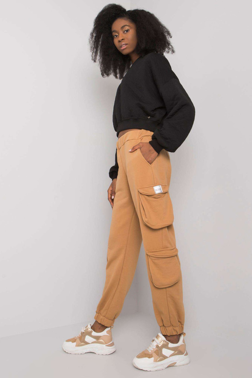 Moteriškos kupranugarių sportinės...