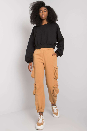 Moteriškos kupranugarių... 2