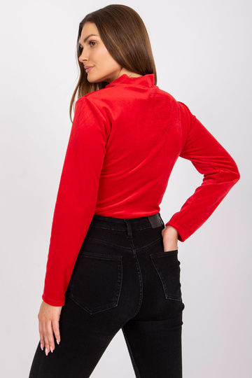 Raudona veliūrinė palaidinė... 2