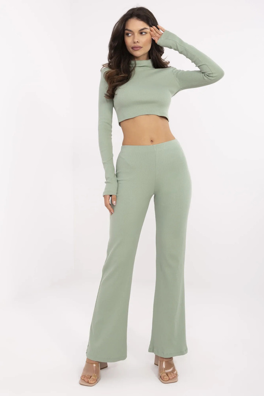 Pistacijų rinkinys su kelnėmis...