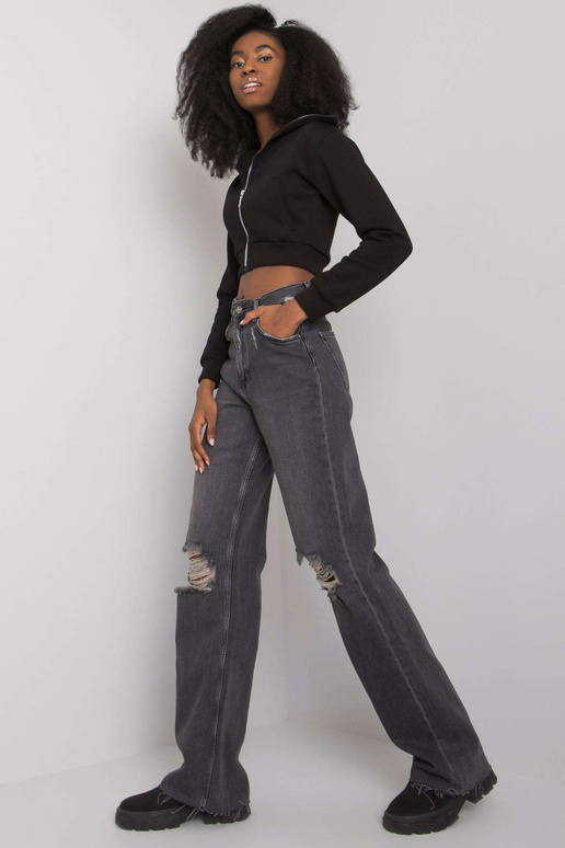 Juodi tiesūs džinsai su skylutėmis...