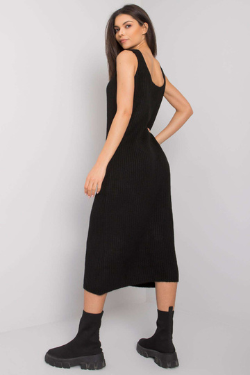 Juodas dviejų dalių megztas... 2