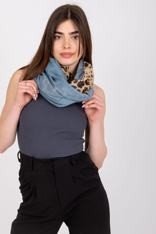 Mėlynas kaminas su leopardo raštu