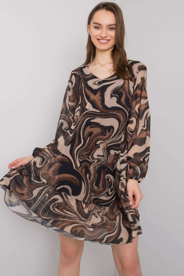 Juoda suknelė su raukiniais... 2