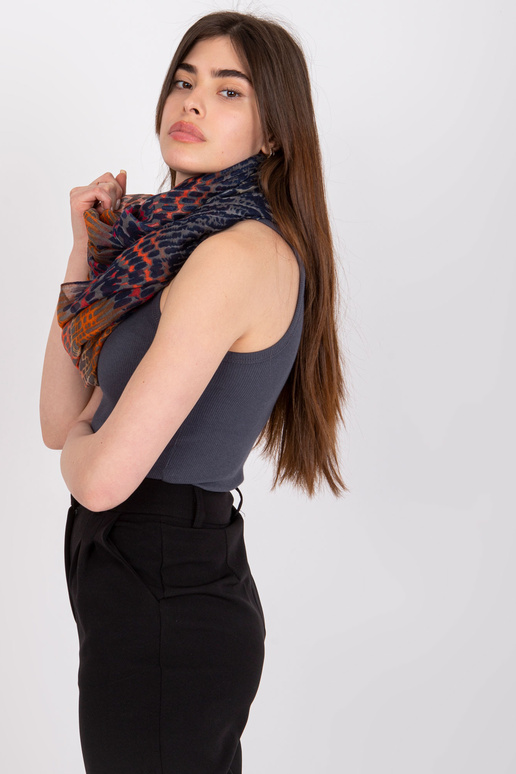 Tamsiai mėlynos ir oranžinės spalvos...