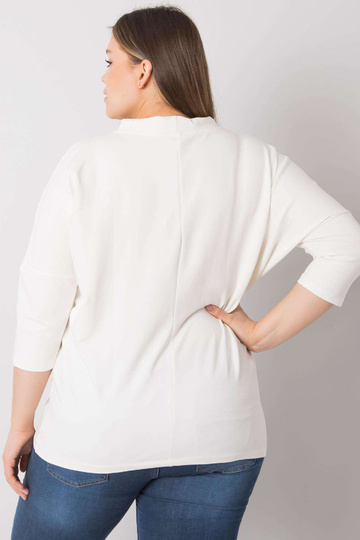 Plius dydžio palaidinė su...