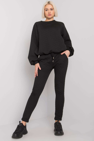 Juodas dviejų dalių... 2