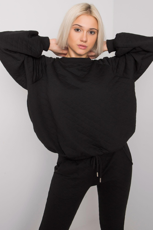 Juodas dviejų dalių dygsniuotas...