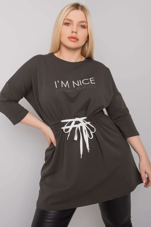 Tamsi chaki spalvos plius dydžio...