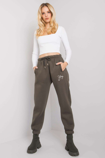 Chaki spalvos sportinės...