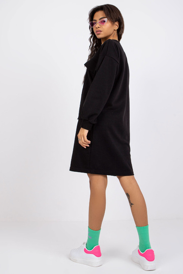 Juoda suknelė su kišenėmis... 2