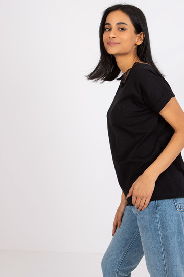 Juoda palaidinė su iškirpte...