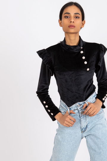 Juoda veliūrinė palaidinė...