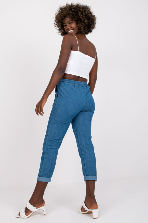 Mėlynos kelnės su Kantu Alexis