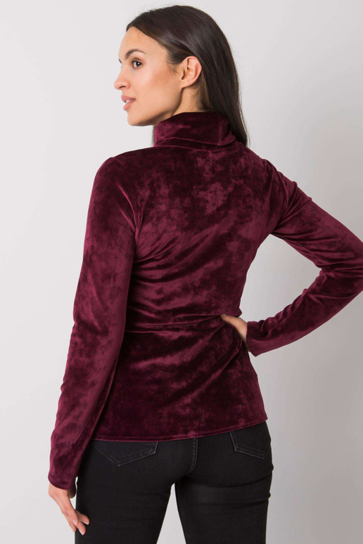 Bordo spalvos veliūrinė palaidinė su... Bordo spalvos veliūrinė palaidinė su...