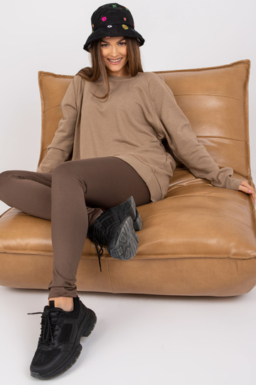 Tamsiai smėlio spalvos... 2