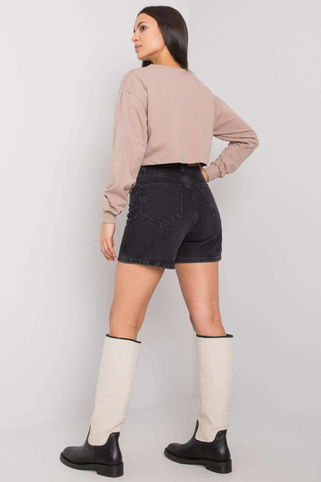 Tamsiai smėlio spalvos...