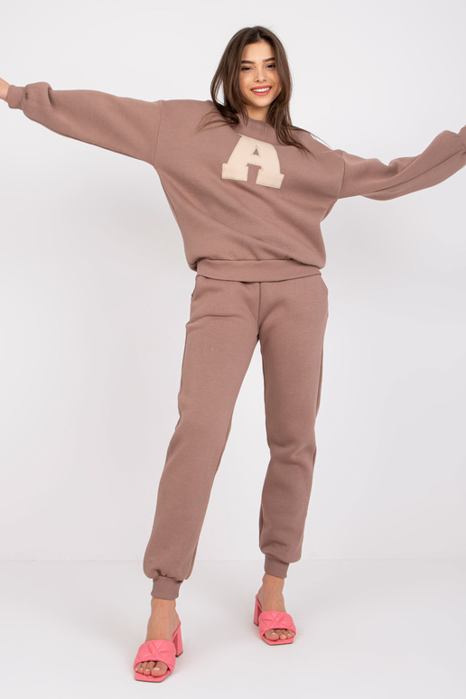 Rudas „Edvige“ megztinis be gobtuvo