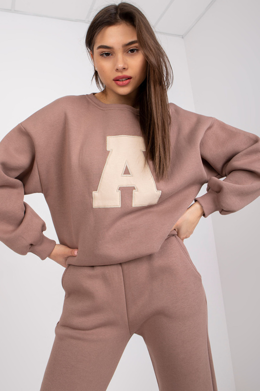 Rudas „Edvige“ megztinis be gobtuvo