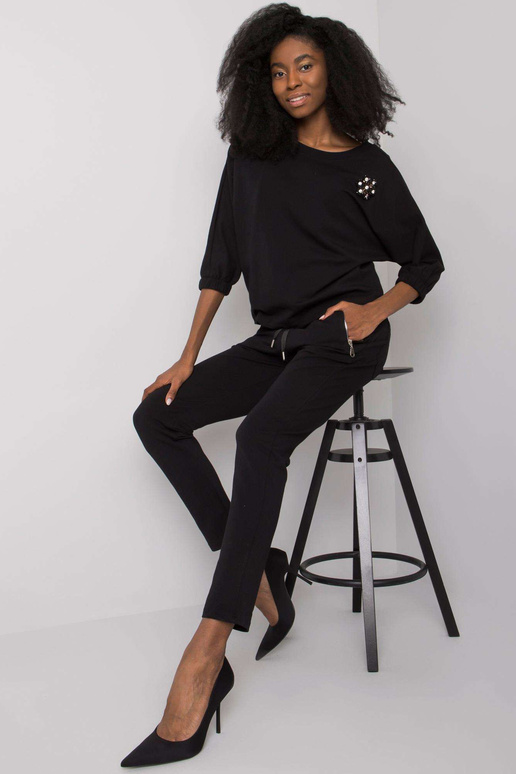 Juodos spalvos medvilnės komplektas...